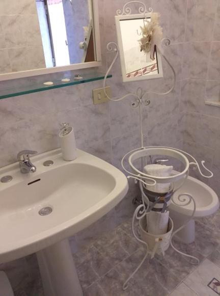 סן ג'ימיניאנו Guest House Edera מראה חיצוני תמונה